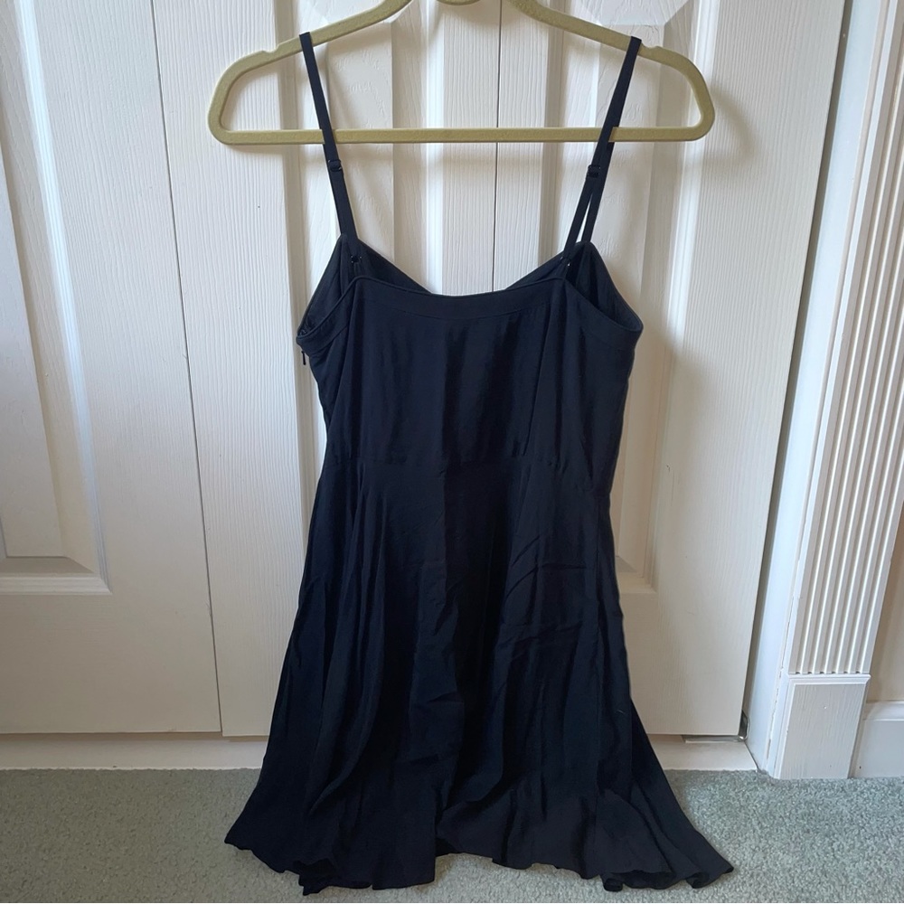 Aritzia Dress - Picture 3 of 4